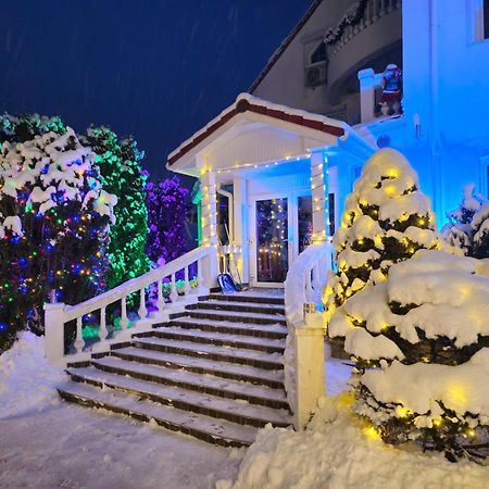 Boutique Hotel Forest Retreat (Adults Only) Buşteni Екстериор снимка
