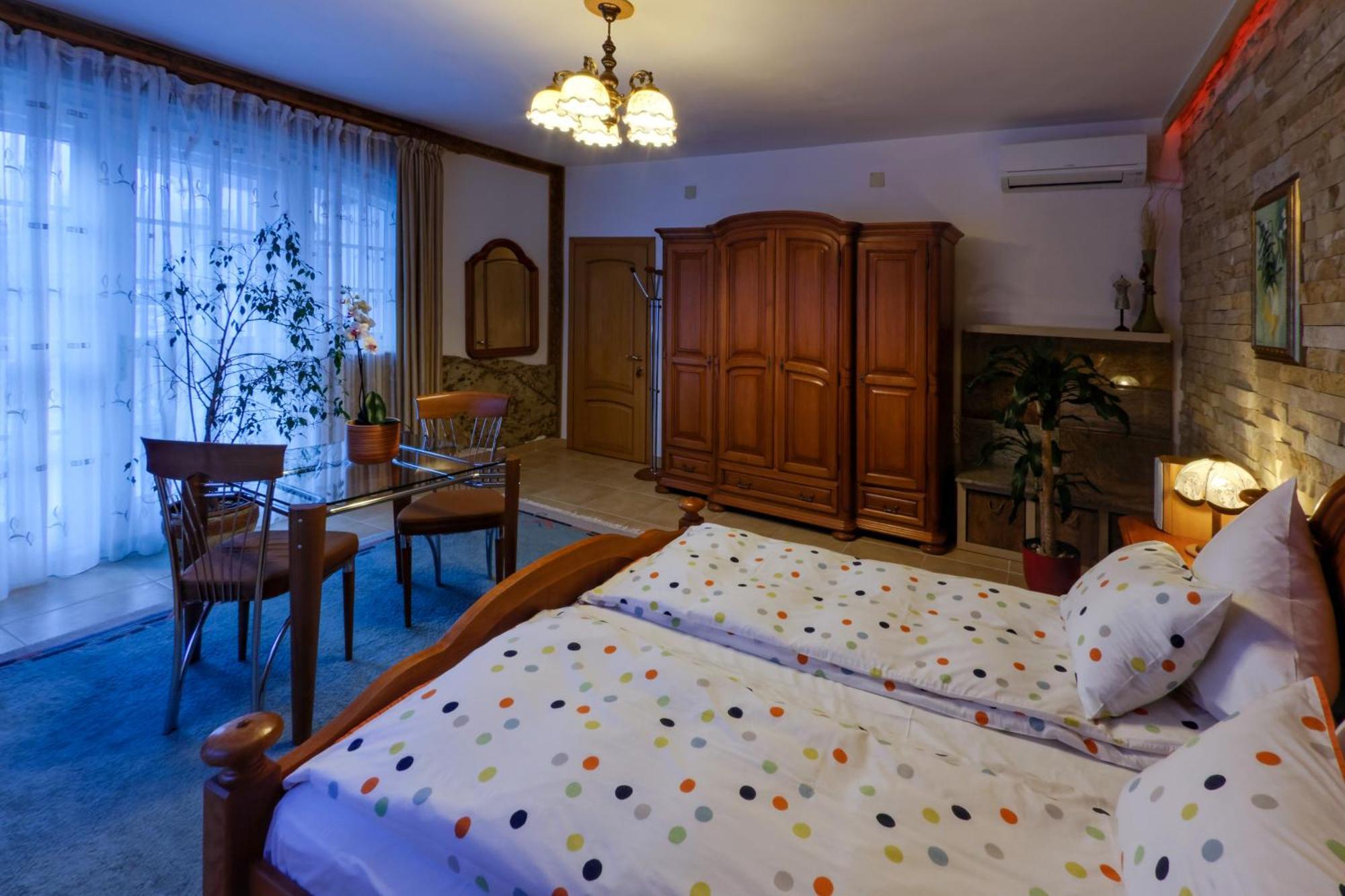 Boutique Hotel Forest Retreat (Adults Only) Buşteni Екстериор снимка