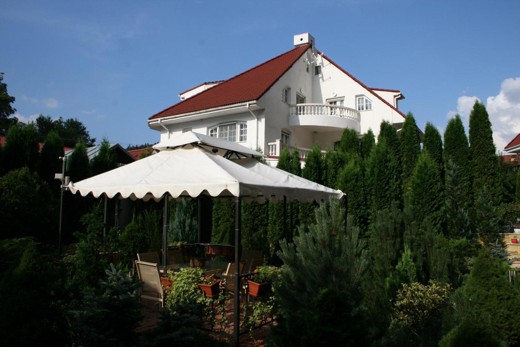 Boutique Hotel Forest Retreat (Adults Only) Buşteni Стая снимка