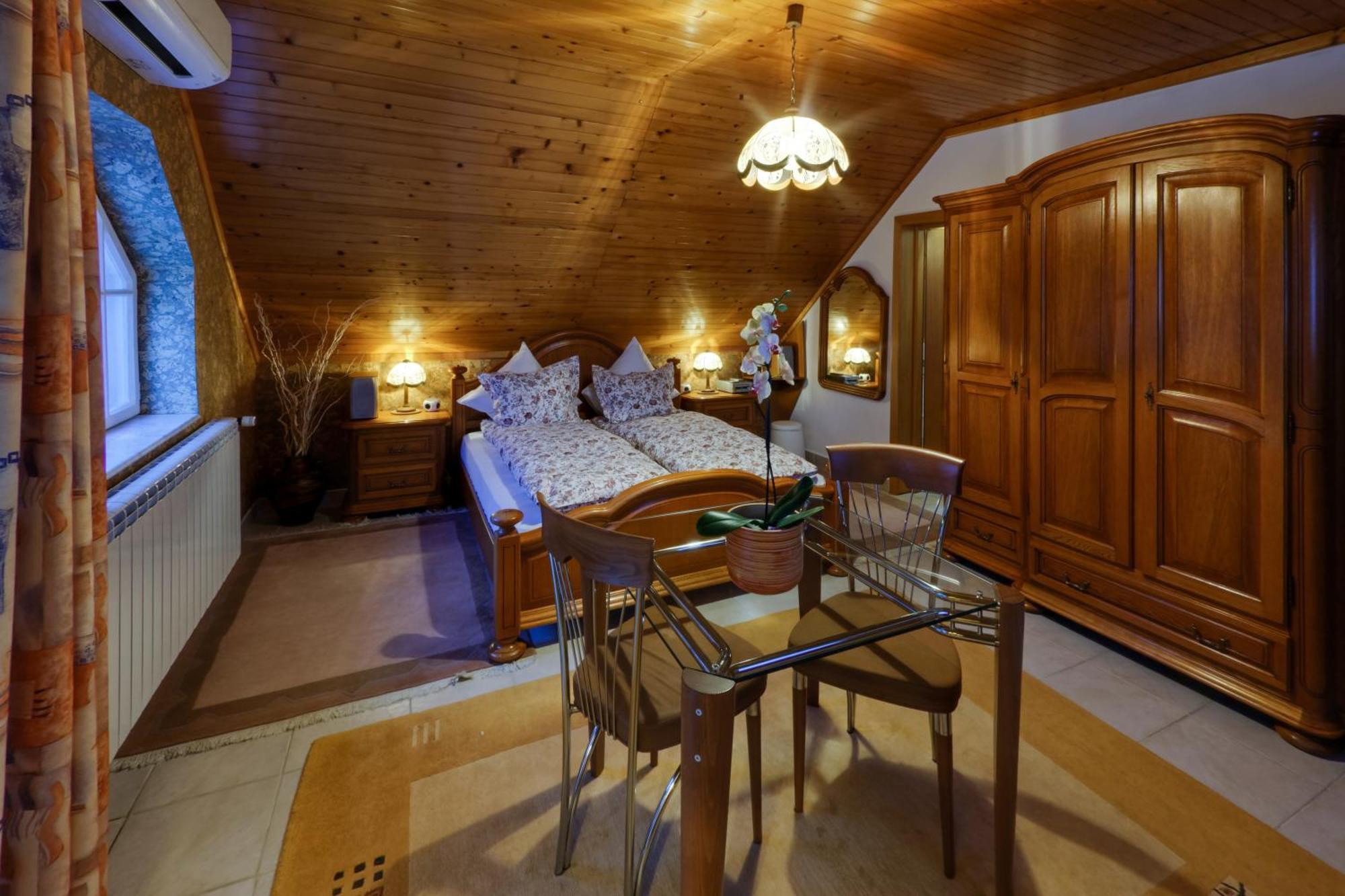 Boutique Hotel Forest Retreat (Adults Only) Buşteni Екстериор снимка