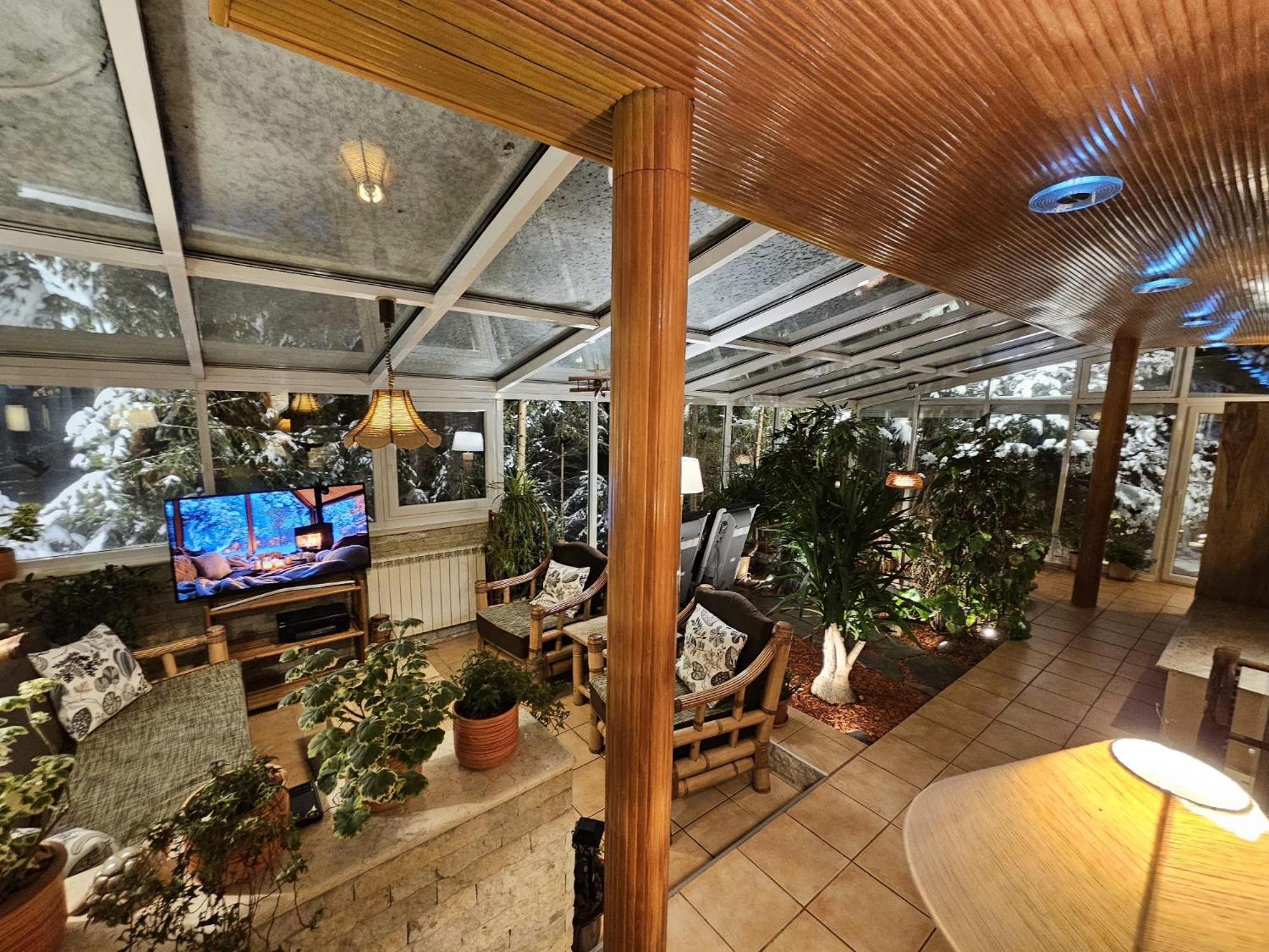 Boutique Hotel Forest Retreat (Adults Only) Buşteni Екстериор снимка